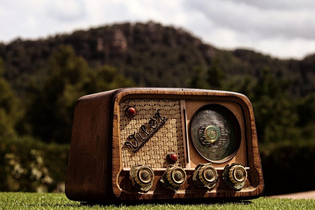 Mastering Advertising on Radio: Essential Insights & Strategies